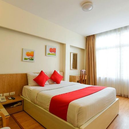 Oyo 210 Saki Hotel Ανόι Εξωτερικό φωτογραφία