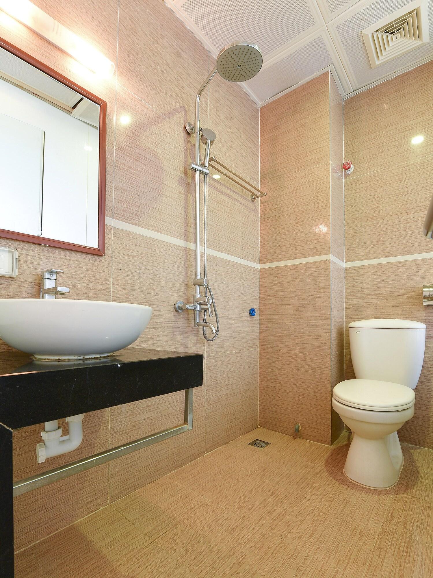 Oyo 210 Saki Hotel Ανόι Εξωτερικό φωτογραφία