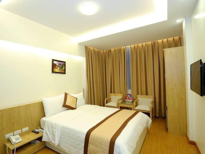 Oyo 210 Saki Hotel Ανόι Εξωτερικό φωτογραφία