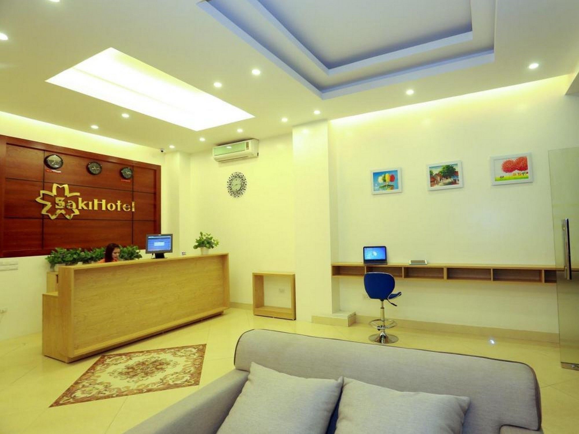 Oyo 210 Saki Hotel Ανόι Εξωτερικό φωτογραφία